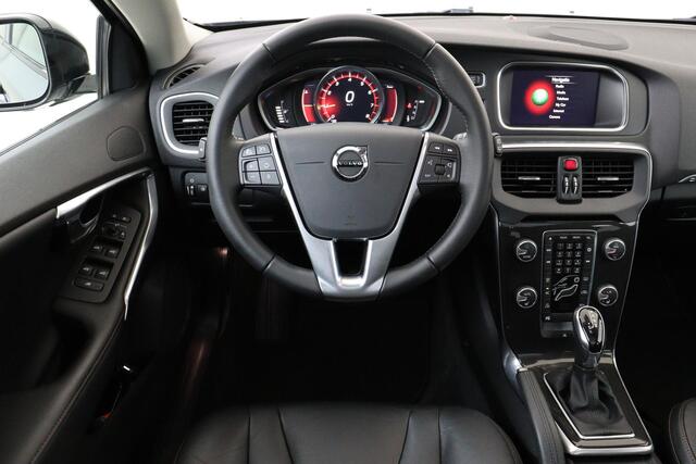 Volvo V40 CROSS COUNTRY T3 AUT. POLAR+ LUXURY *11.100KM!* -PANO.DAK|HARMAN/KARDON|LEDER|CAMERA|AUTOM.PARK.|PRIVACY.GLAS|KEYLESS|DEALEROH.