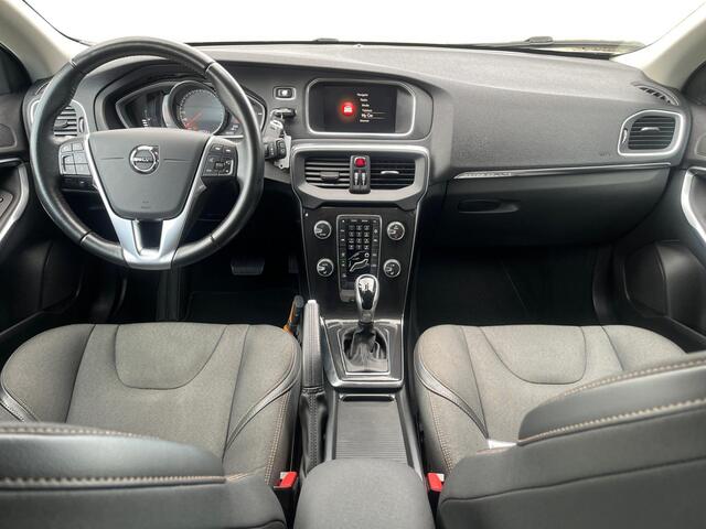 Volvo V40 CROSS COUNTRY 1.5 T3 Nordic+ l Trekhaak l