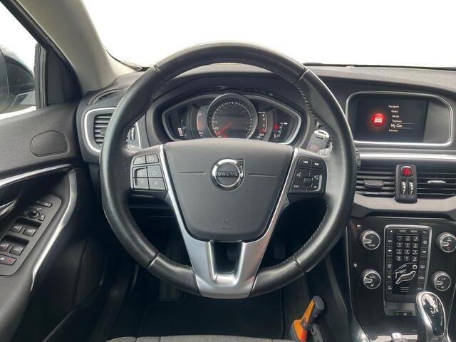 Volvo V40 CROSS COUNTRY 1.5 T3 Nordic+ l Trekhaak l
