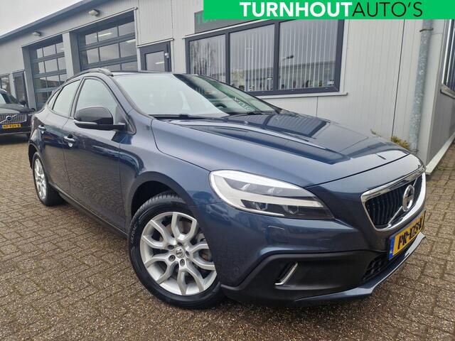 Volvo V40 CROSS COUNTRY T3 Nordic+ | Lichtmetalen velgen 17" | Stoelverwarming | Verwarmbare voorruit