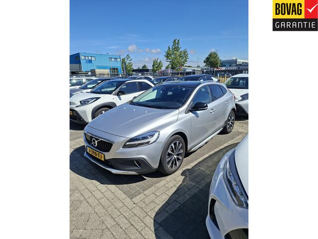 Volvo V40 CROSS COUNTRY 1.5 T3 Summum | 2E EIGENAAR | 3/6 of 12 MND GARANTIE | PANO DAK | CAMERA | NAVI | MEMORY |