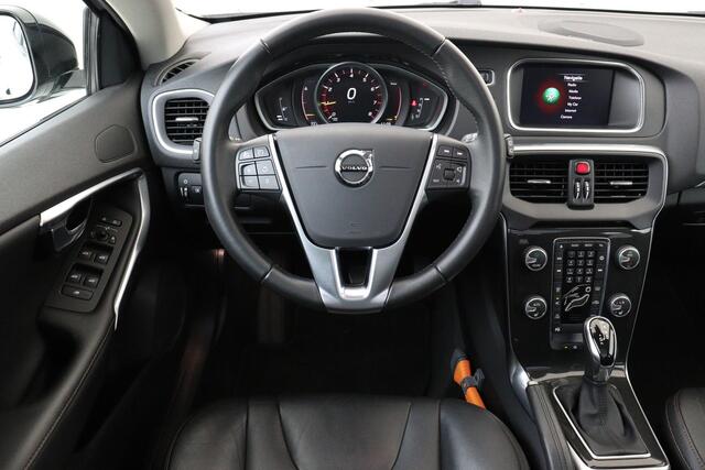 Volvo V40 CROSS COUNTRY T3 AUT. POLAR+ LUXURY -PANO.DAK|HARMAN/KARDON|LEDER|PARK.PILOT|CAMERA|KEYLESS|18"METALLAH