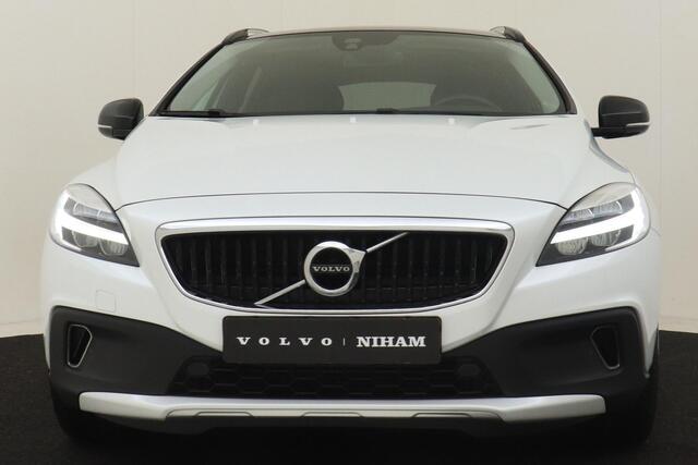 Volvo V40 CROSS COUNTRY T3 AUT. POLAR+ LUXURY -PANO.DAK|HARMAN/KARDON|LEDER|PARK.PILOT|CAMERA|KEYLESS|18"METALLAH