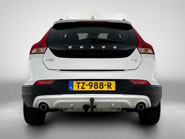 Volvo V40 CROSS COUNTRY 1.5 T3 Polar+ Luxury | Trekhaak | Panoramadak | Camera |