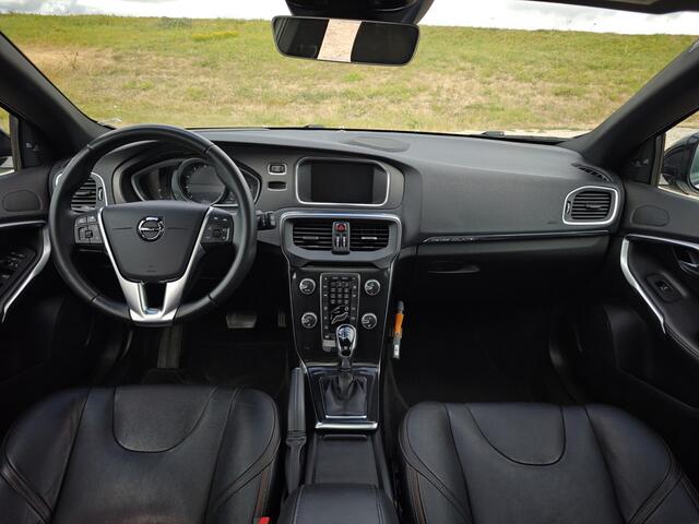 Volvo V40 CROSS COUNTRY 1.5 T3 Polar+ Luxury | Garantie