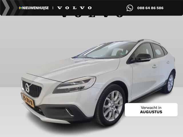Volvo V40 CROSS COUNTRY 1.5 T3 Polar+ Luxury | Standkachel | Harman/Kardon | DAB | Keyless entry/start | Panoramadak | Parkeer camera | Parkeersensoren V+A | Extra getint glas | Stoelverwarming | Cruise Control |