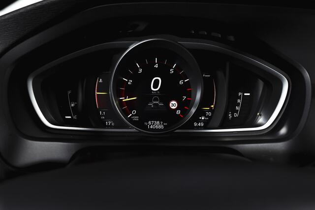 Volvo V40 CROSS COUNTRY 1.5 T3 150 PK Polar+ Luxury - Automaat Orig. NL | Panodak | Adapt. Cruise | Harman/Kardon | Stoelverw. | Standkachel | PDC | Camera | NAV | ECC | Afn.Trekhaak | LM 17" |