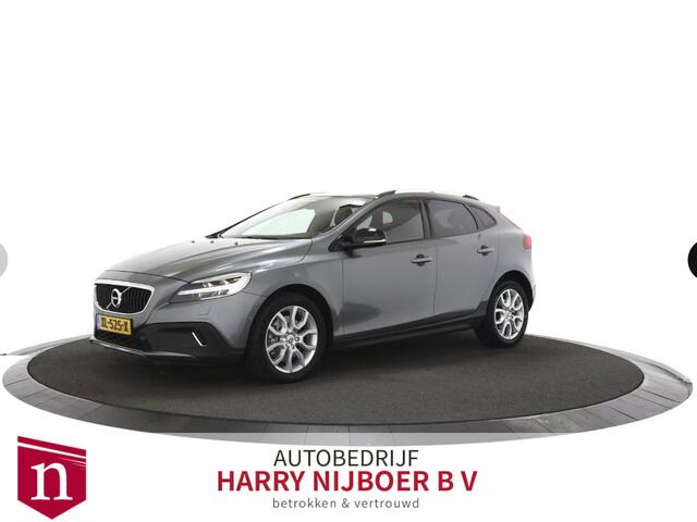 Volvo V40 CROSS COUNTRY 1.5 T3 Polar+ Luxury