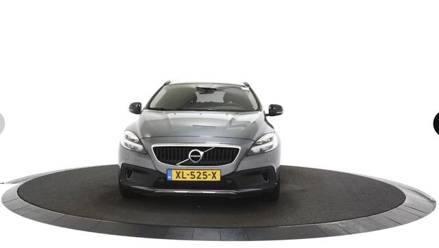 Volvo V40 CROSS COUNTRY 1.5 T3 Polar+ Luxury