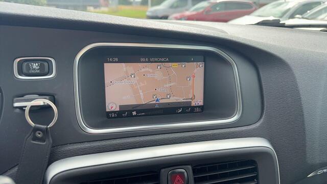 Volvo V40 CROSS COUNTRY 1.5 T3 Nordic+