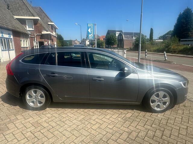 Volvo V60 2.0 T5 245 pk Bi-Fuel CNG Momentum