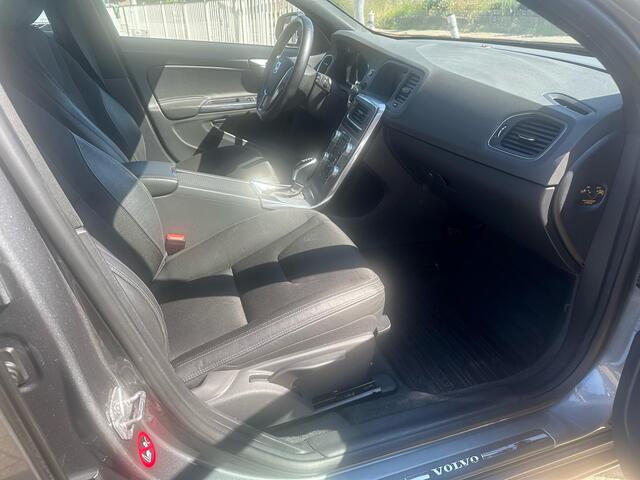 Volvo V60 2.0 T5 245 pk Bi-Fuel CNG Momentum