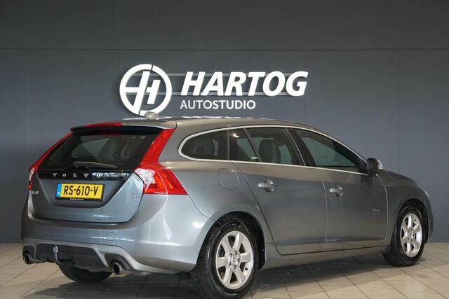 Volvo V60 2.0 T4 Business Sport