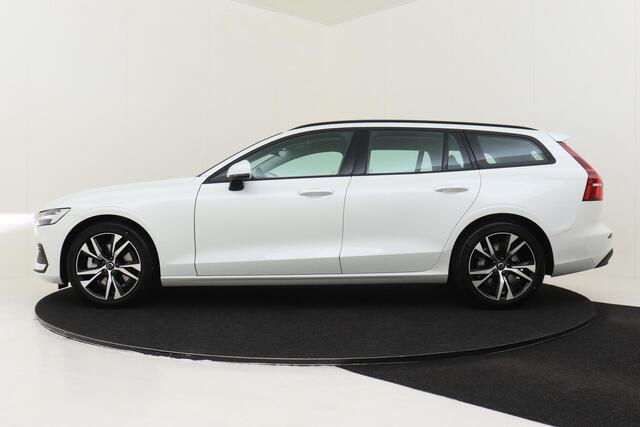 Volvo V60 B3 (M-HYBRID) ESSENTIAL EDITION -LEDER|ADAP.CRUISE|CLIMATE|BLIS|CAMERA