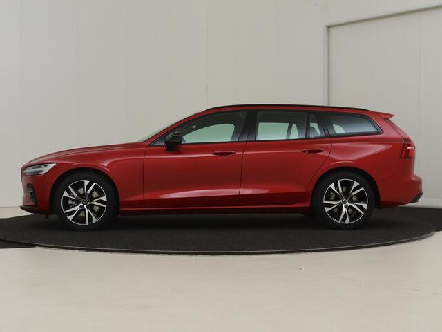 Volvo V60 B3 177PK Plus Dark | 360 Camera | Trekhaak | Lightning | Harman/Kardon | Standkachel | ACTIE met gratis Winterwielenset!