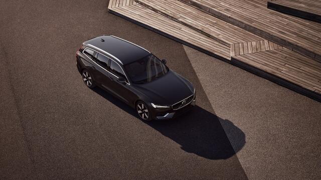Volvo V60 T6 Recharge AWD Plus Bright | Direct uit voorraad leverbaar