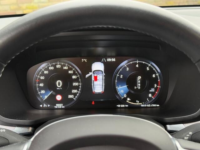 Volvo V60 2.0 T5 MOMENTUM Automaat Navi LED