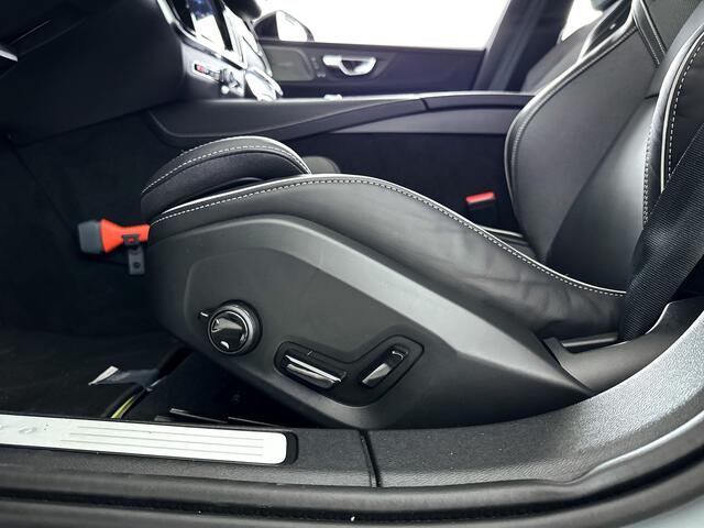 Volvo V60 T6 Recharge Aut. AWD Plus Dark | Panoramadak | Harman Kardon | 360º camera
