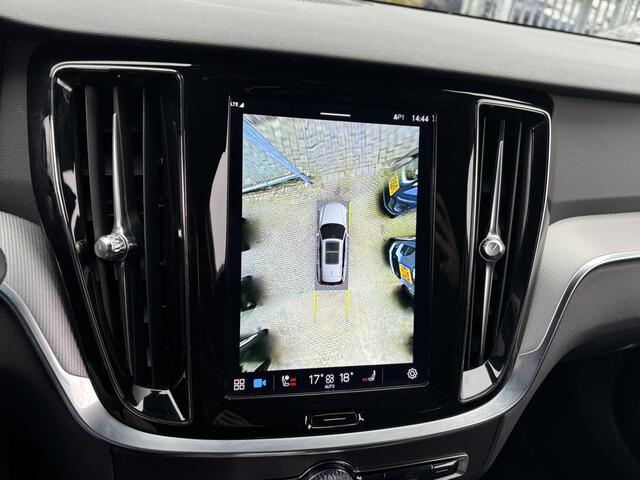 Volvo V60 T6 Recharge AWD 350pk Long Range Plus Dark MD'23 360 Keyless Autopilot
