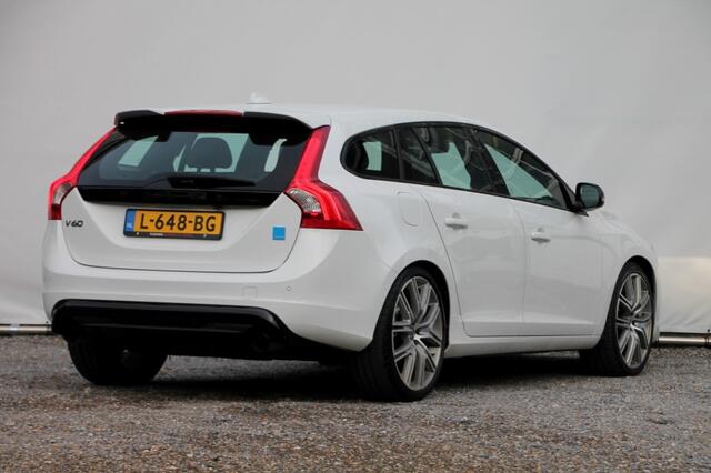 Volvo V60 2.0 T6 AWD Polestar - 367 pk **Harman Kardon / Camera / Memory