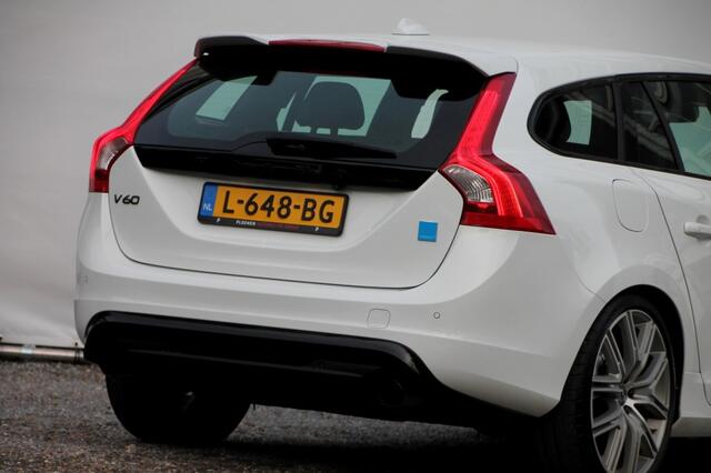 Volvo V60 2.0 T6 AWD Polestar - 367 pk **Harman Kardon / Camera / Memory