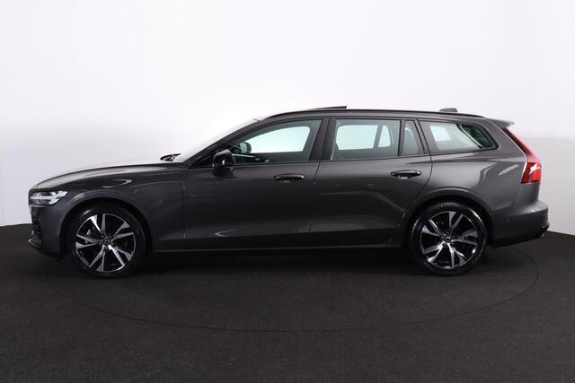 Volvo V60 B3 Plus Dark - Panorama/schuifdak - IntelliSafe Assist - 360º Camera - Harman/Kardon audio - Adaptieve LED koplampen - Verwarmde voorstoelen, stuur & achterbank - Parkeersensoren voor & achter - Elektr. bedienb. voorstoelen met geheugen - Draadloze tel. l