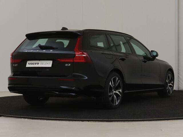 Volvo V60 B3 Ultimate Dark Key Less | Pano Dak | Harman Kardon | Elec Stoelen | 360 Camera