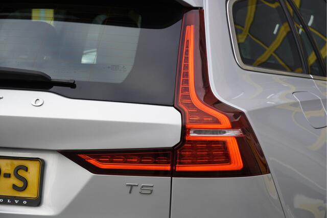 Volvo V60 2.0 T5 251PK! Automaat Momentum BJ2019 Lmv 18" | Led | Elek. achterklep | Pdc | Navi | Virtual cockpit | Climate control | Cruise control | Getint glas