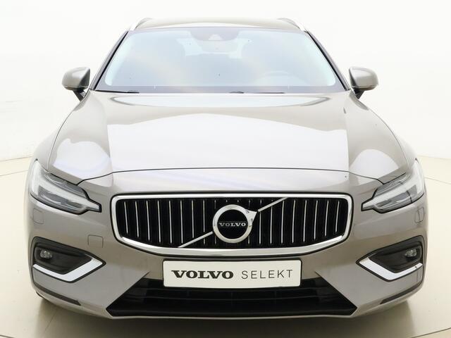 Volvo V60 B5 265pk Automaat Inscription / Harman&Kardon / Full-LED / El. Trekhaak / El. Stoelen / Keyless / Adapt. Cruise / BLIS / Stoel + Stuurw. Verwarming / PDC + Camera / DAB /