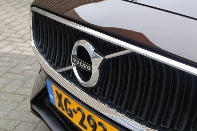 Volvo V60 T5 Momentum | Trekhaak | Beige leder | Dealer onderhouden