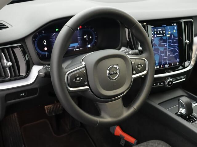 Volvo V60 2.0 B3 Essential Edition | 18" velgen | adaptive cruise | bliss