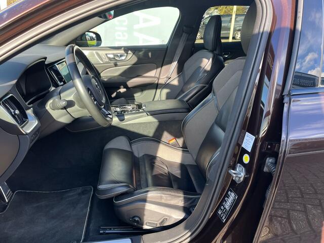 Volvo V60 T8 Twin Engine AWD R-Design | Rijklaarprijs | Harman Kardon |