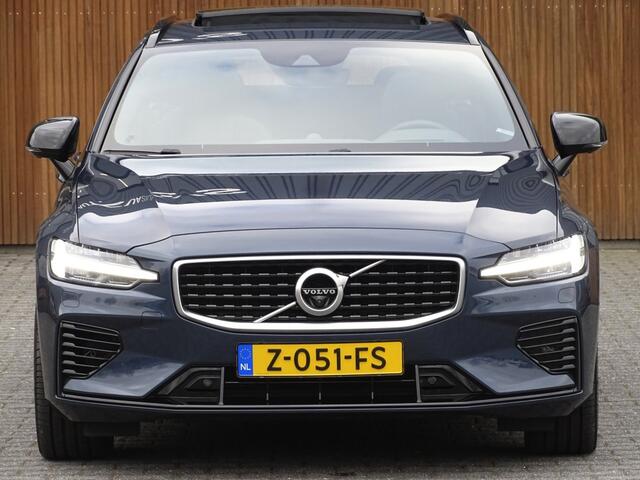 Volvo V60 T8 390PK / AWD / B&W / 2020 / LED
