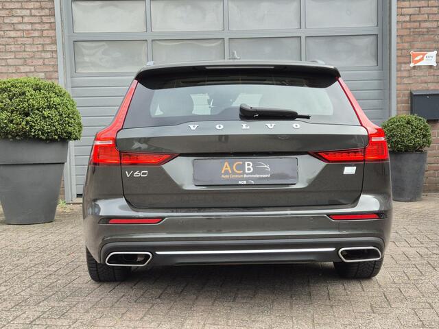 Volvo V60 T6 Recharge AWD Inscription exprssion Schuifdak