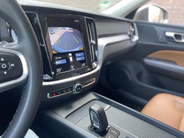 Volvo V60 2.0 B3 Momentum, LEDEREN BEKLEDING.