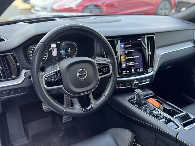 Volvo V60 2.0 T8 Recharge AWD R-Design | Pano | H&K | Memory