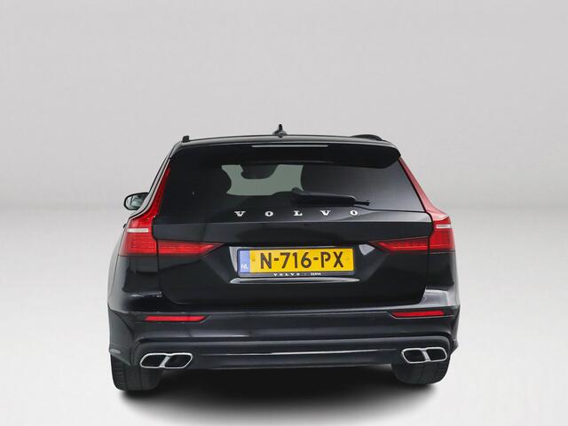 Volvo V60 B3 Aut. Momentum Advantage | Parkeercamera | Trekhaak | Stoel- en stuurverwarming