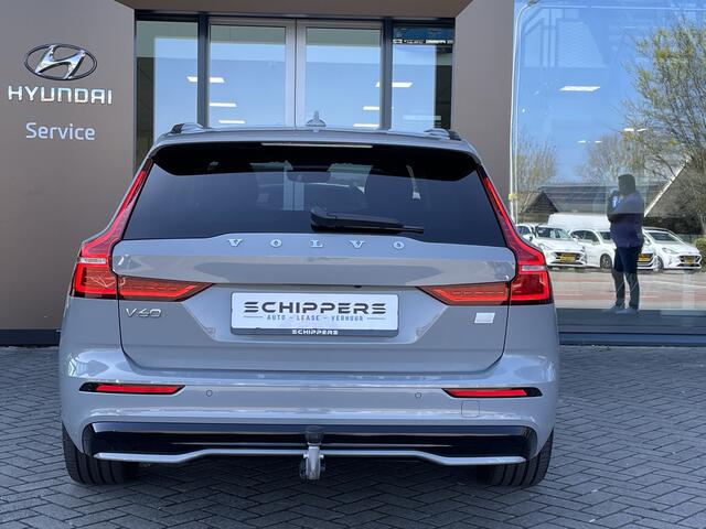 Volvo V60 2.0 T6 Plug-in hybrid AWD Plus Dark | Trekhaak