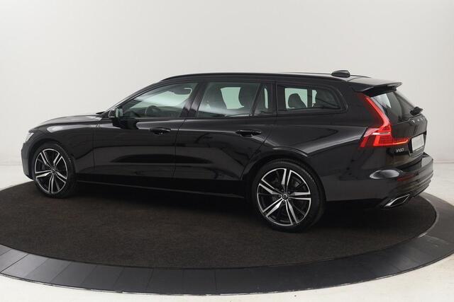 Volvo V60 2.0 T8 Recharge AWD R Design | Stoelverwarming | Harman/Kardon | Camera | Carplay | Memory | Keyless | Half leder | Navigatie | Full LED
