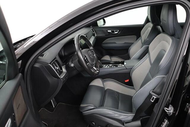 Volvo V60 2.0 T8 Recharge AWD R Design | Stoelverwarming | Harman/Kardon | Camera | Carplay | Memory | Keyless | Half leder | Navigatie | Full LED