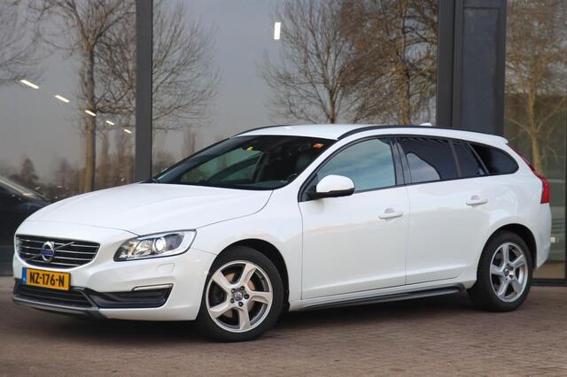 Volvo V60 2.0 D4 Polar+ Dynamic Aut. | Leder | Harman