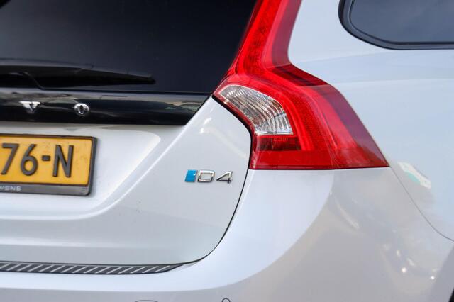 Volvo V60 2.0 D4 Polar+ Dynamic Aut. | Leder | Harman