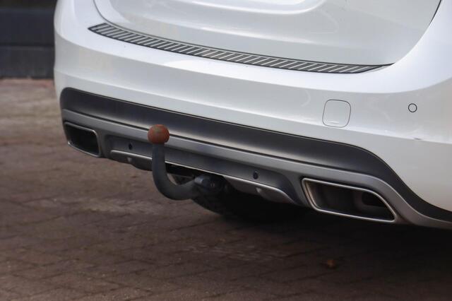 Volvo V60 2.0 D4 Polar+ Dynamic Aut. | Leder | Harman