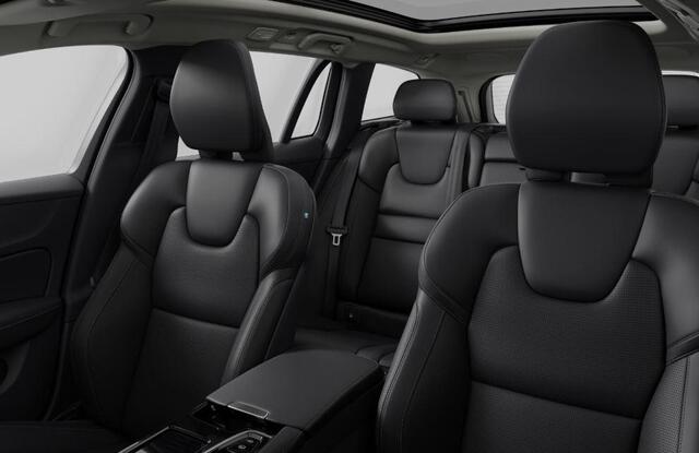 Volvo V60 2.0 T6 Plug-in hybrid AWD Plus Dark | 2026 | Lounge | Bowers & Wilkins | Panorama Schuifdak | Massage | Stoel verwarming + Koeling |