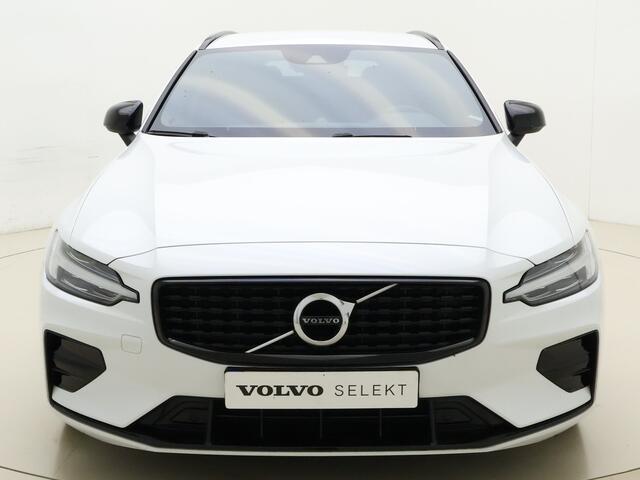 Volvo V60 B4 211pk Automaat R-Design / Bowers&Wilkins Audio / Stoelventilatie / Elektr. Stoelen / DAB / Adapt. Cruise / BLIS / Getint glas / Elektr. Achterklep / PDC + Camera /