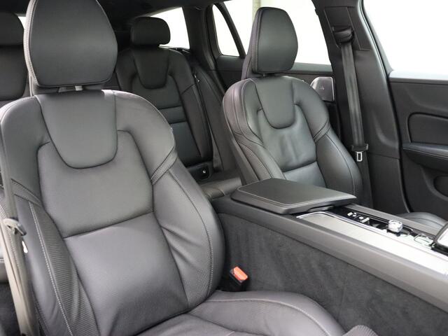 Volvo V60 B4 211pk Automaat R-Design / Bowers&Wilkins Audio / Stoelventilatie / Elektr. Stoelen / DAB / Adapt. Cruise / BLIS / Getint glas / Elektr. Achterklep / PDC + Camera /