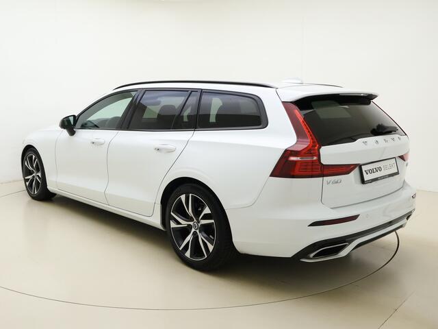Volvo V60 B4 211pk Automaat R-Design / Bowers&Wilkins Audio / Stoelventilatie / Elektr. Stoelen / DAB / Adapt. Cruise / BLIS / Getint glas / Elektr. Achterklep / PDC + Camera /