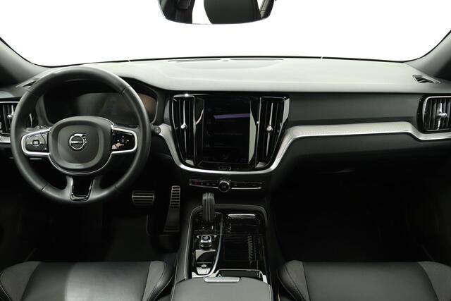 Volvo V60 2.0 T8 LONG RANGE 455PK RECHARGE R-DESIGN AUT8 | Polestar Optimalisatie | Panoramadak | Trekhaak