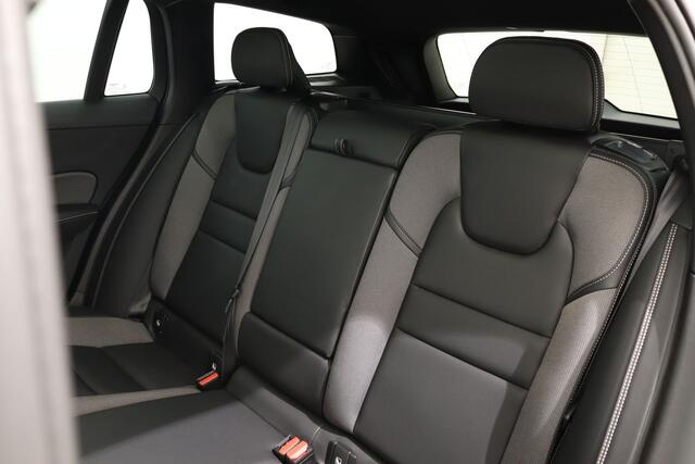 Volvo V60 2.0 T8 LONG RANGE 455PK RECHARGE R-DESIGN AUT8 | Polestar Optimalisatie | Panoramadak | Trekhaak