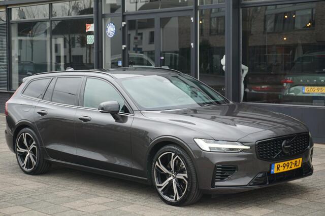 Volvo V60 2.0 T6 Plug-in hybrid AWD Plus Dark